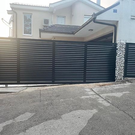 Ferienhaus Siroki Brijeg Екстер'єр фото