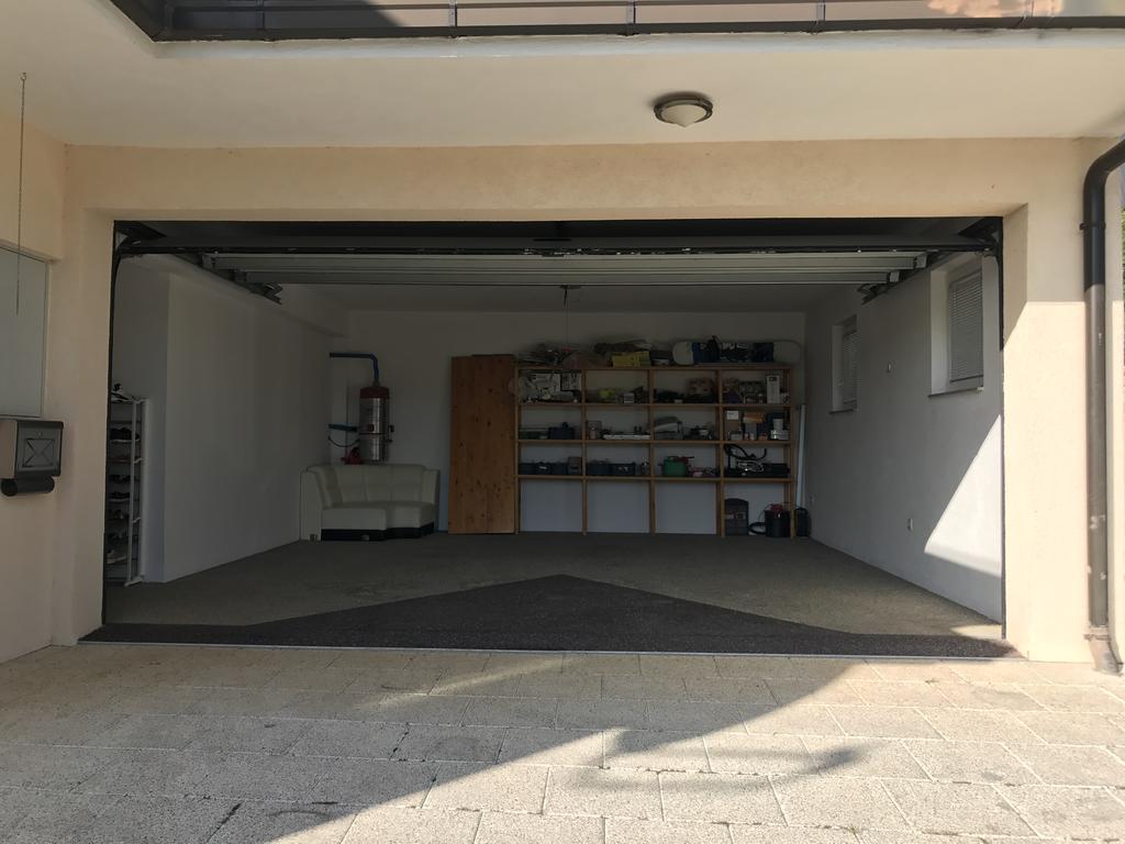 Ferienhaus Siroki Brijeg Екстер'єр фото