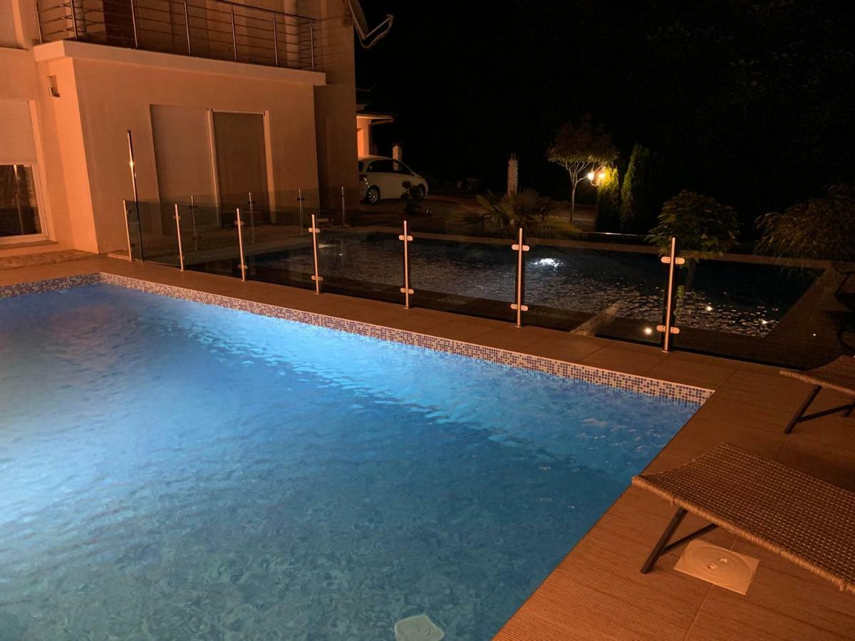 Ferienhaus Siroki Brijeg Екстер'єр фото