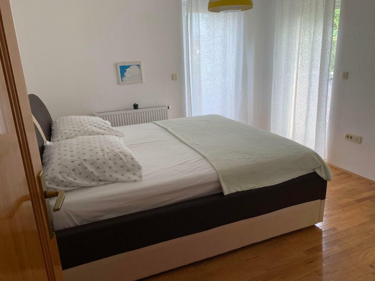 Ferienhaus Siroki Brijeg Екстер'єр фото